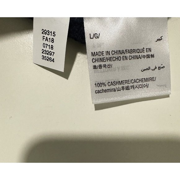 Club Room Luxury Men's Cashmere V-Neck Sweater Navy Sz L Quiet Luxury - Picture 7 of 7